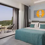 Brand New Contemporary Villa With Infinity Pool