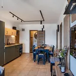 Apartment Maria'S Perla