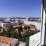 Studio Apartman View