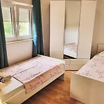 Apartment Mirjana - Srd435 By Interhome