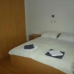 Apartments In Starigrad-Paklenica 6888