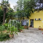 Beachfront Apartment With One Bedroom - Remy