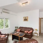 Apartments Villa Maslina