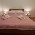 Apartment Roncevic