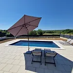 Villa Ispo Volta
