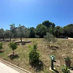 Beach House Mostir