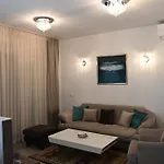 One Bedroom Apartment Zefir Near Stikovica Beach