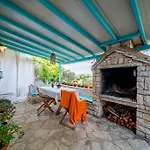 Stone House Tania - Happy Rentals