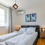 Apartmants Neli