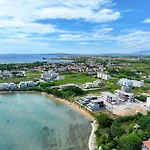 Deluxe Apartments Privlaka On The Sand
