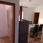 Apartmani Peko 5