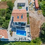 Holiday Home Solea With Pool