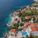 Nikolica Apartments Peljesac