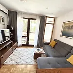 Apartman Mira