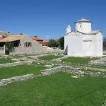 Apartment In Nin With Sea View, Terrace, Air Conditioning, Wi-Fi