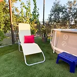 Vanda Land Apartment