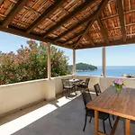 Apartment Astelas