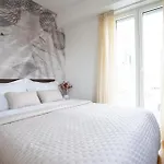 Avantgarde Suite 5 Min Walk Beach&Old Town