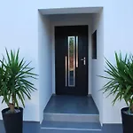 Hollywood Apartment