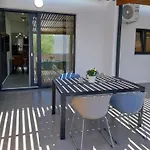 Hollywood Apartment