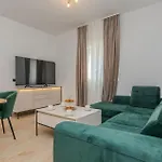 Villa Family Oasis Nin
