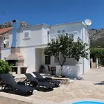Apartment Balota - Moreska-5 By Interhome
