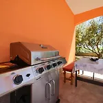 Crowonder Sunset Apartments With Amazing View!!!