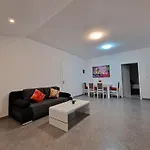 Apartments Maresia