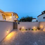 Find Your Haven In Morena Celeste Seaside Puntamika Apartments!