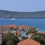 Apartments Royal Holiday