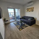 Wanderlust Apartment