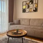 Apartment Gold Shine