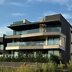 Luxury Apartment Amber - With Jacuzzi