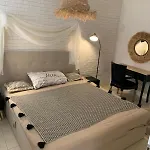 Della Apartments