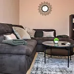 Apartment Frane