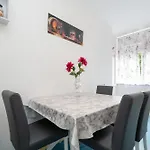 Apartments With Wifi Zadar - 22991