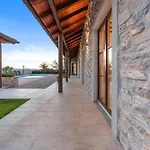 Villa Pia