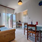 Apartments Malo Lago