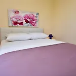 Apartment Melandura-4 By Interhome