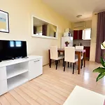 Apartment Melandura-8 By Interhome