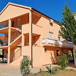 Vila Vesna