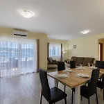 Apartman Maja