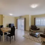 Apartman Maja