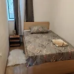 Studio Apartman Ana