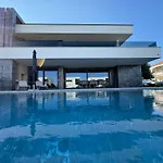Suva Punta Luxe