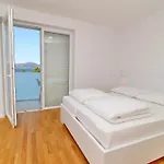 Villa E & D