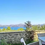 Fancy Apartments Kula - One-Bedroom Apartment With Terrace / Ground Floor