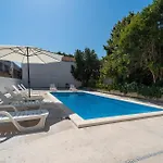 Gorgeous Home In Biograd Na Moru With Wifi