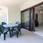 The Gravel Beach & Bike Apartment