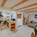 Stone House Zrinski Entire Apartment 62 M2